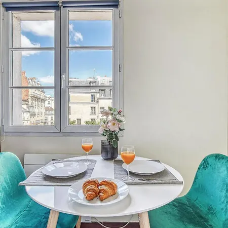 Bnbnova - Latin Quarter & Pantheon Appartement
